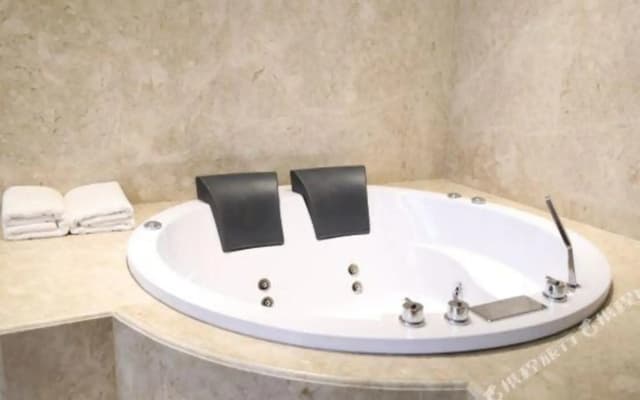 Zhicheng Boyue Boutique Hotel