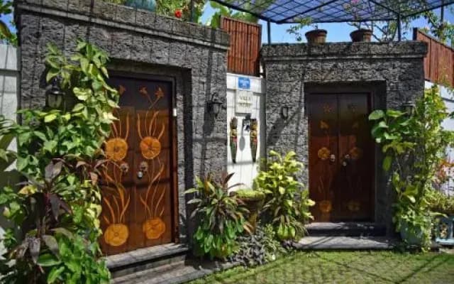 Villa Indah 2