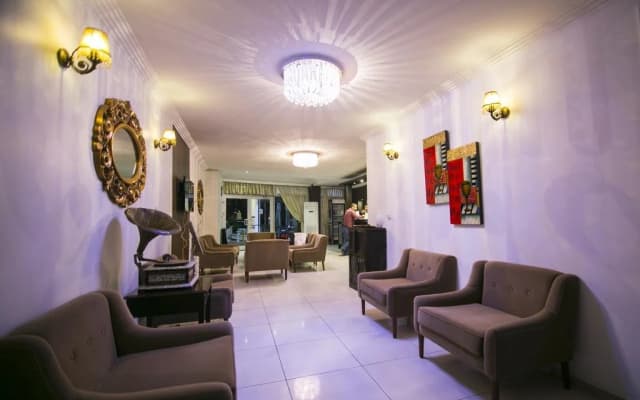 Cevik Palace Otel