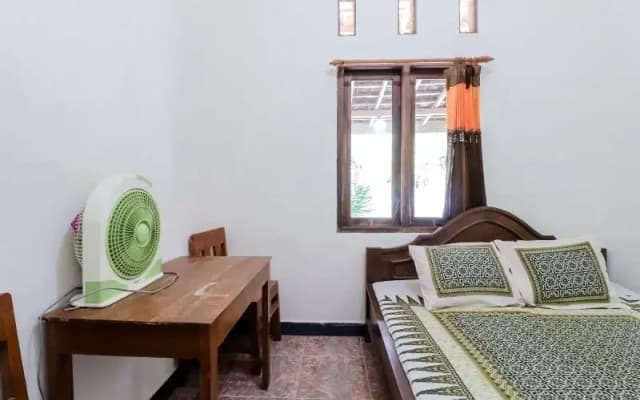 Rock Garden Homestay And Resto By Zuzu