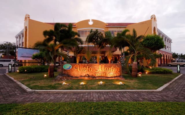 Vista Marina Hotel and Resort