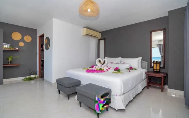 Lanta Beachfront Resort