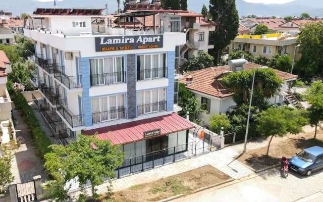 Lamira Pansion