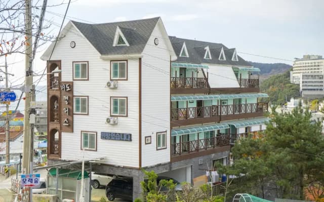 Oedo Palace Pension