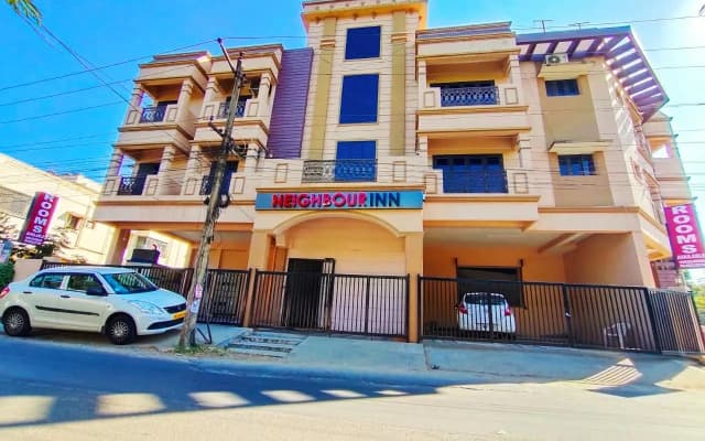 Neighbour Inn Elite