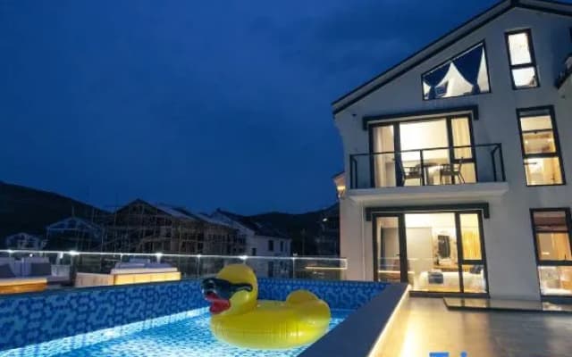Zhujiajian Seawater Blue · SeaBlue Seaview Garden Villa