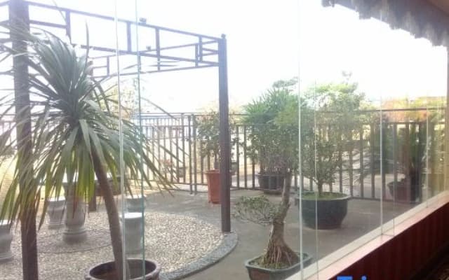 Starlight Hotel