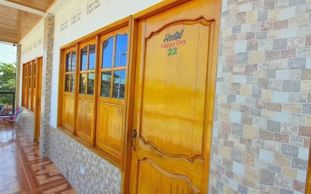 Hostal Happy Day - Hostel