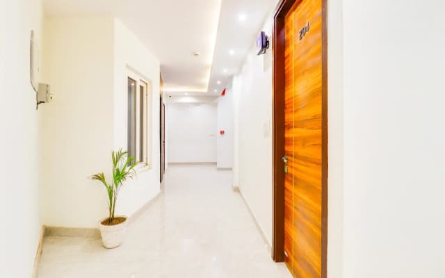 Super Collection O Kanwali Road Near Railway Station formerly Apple Regency
