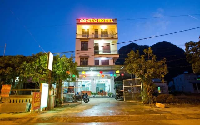 Co Cuc Hotel - Hostel