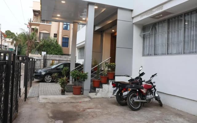 Hotel New Samrat