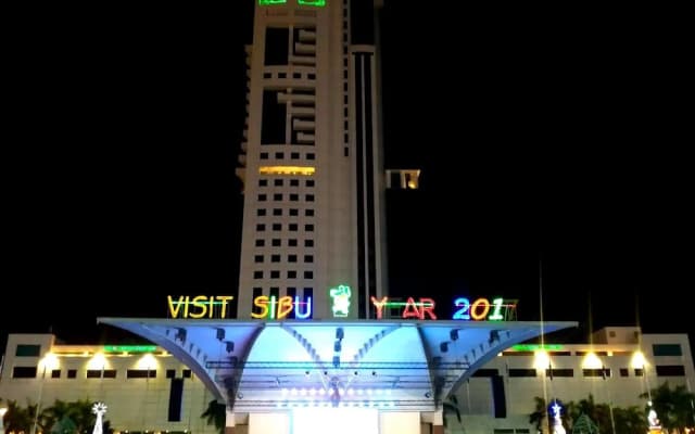 H Homestay