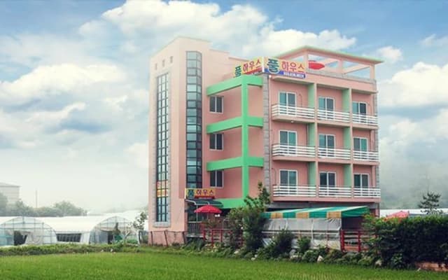Sokcho Full House Pension