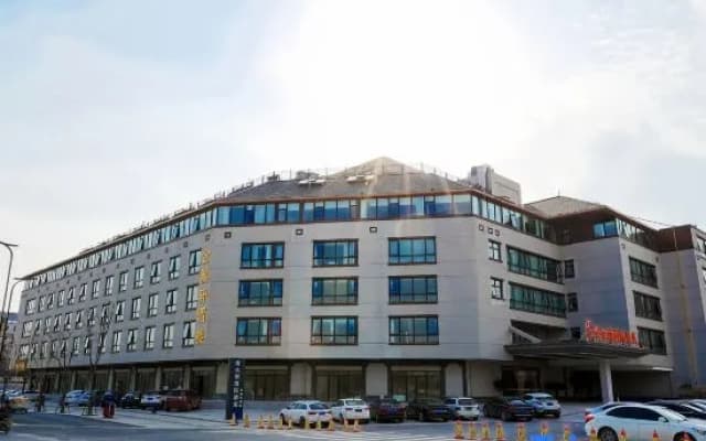 Vienna International Hotel (Kaifeng Millennium City Park)