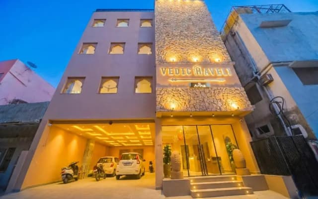 Arina Vedic Haveli 2 Min walk to Ganga