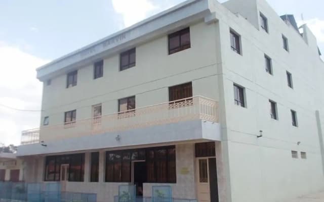 Marvin Hotel