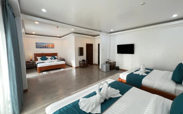 Ocean Star Hotel