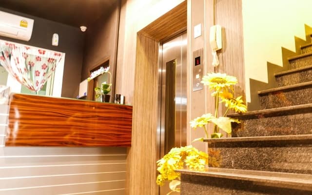 D-Box Hostel