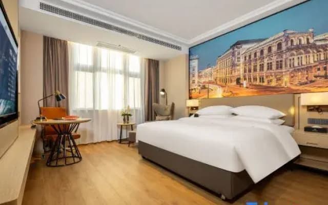 Vienna International Hotel (Luzhou Lumen Avenue)