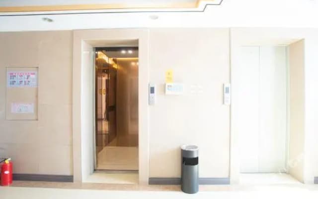 Kaiyue Hotel