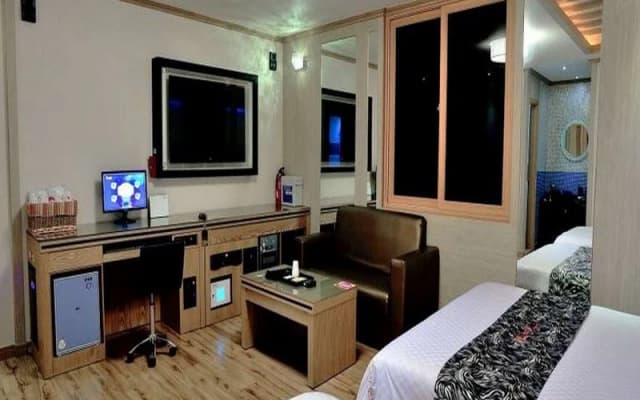 Apple Motel