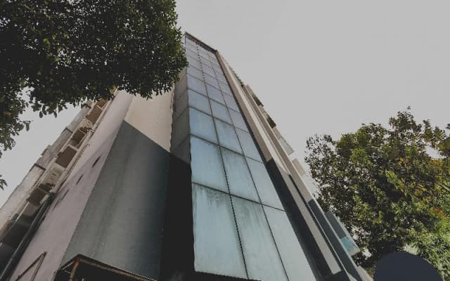 OYO 78582 SilverKey Hotel Mayfair Tower