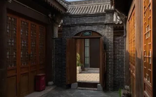 Luoyang lanshe Hotel (Luoyi ancient city store)