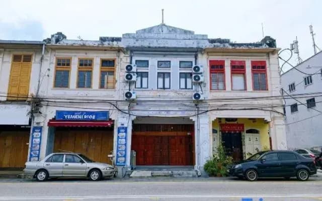 Ruma Papanz Moden 3Br 19 Pax by Jeffery Lam Home Management