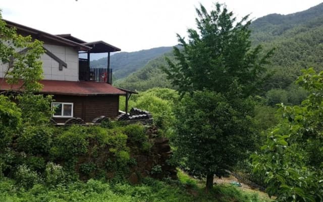 Namwon Kids Pool Villa Woorine Pension