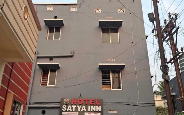 Hotel Satya Inn