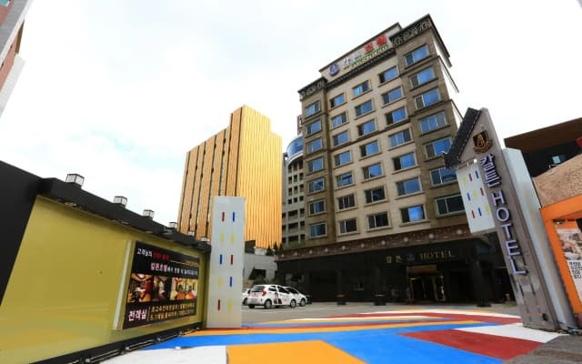 Brown-dot Hotel Paju Heyri