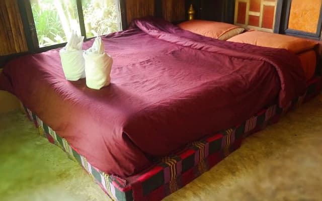 Pho Rak Nah Pai Guesthouse