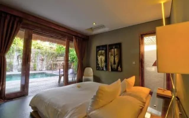 Arte Villa Central Seminyak