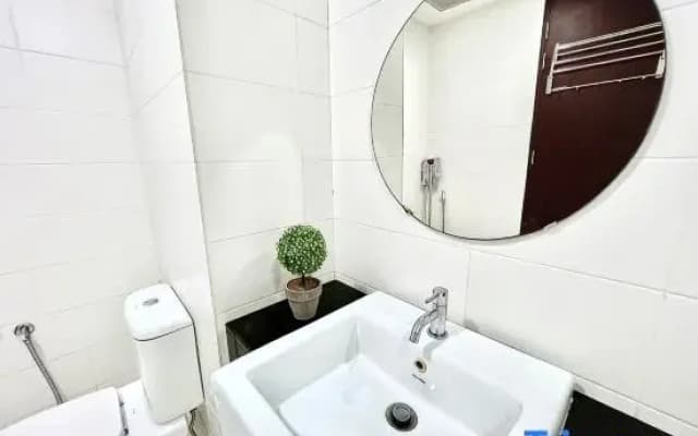 E 1-5Pax Cozy home 4Bed WifiTV Trefoil @Setia City