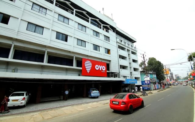OYO 4002 Hotel Dwaraka