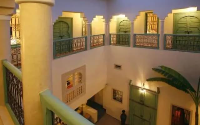 Riad Abracadabra