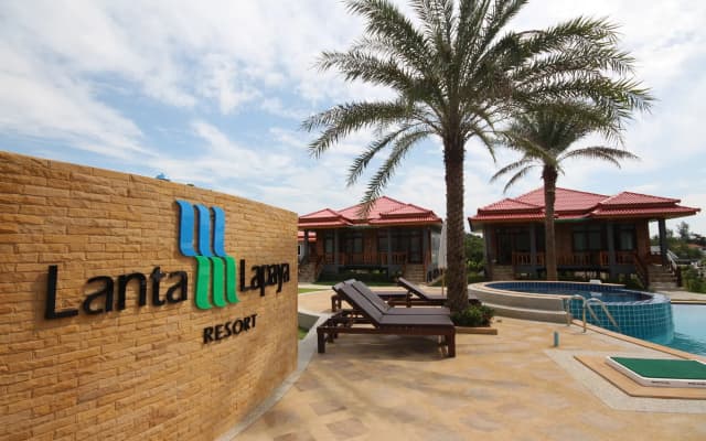 Lanta Lapaya Resort