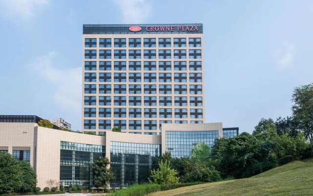 Crowne Plaza Chengdu Panda Garden by IHG - Near Panda Base