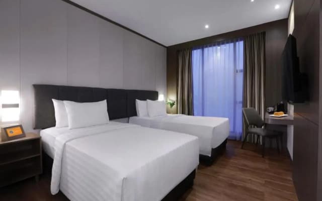 Harper Premier Nagoya Batam by ASTON