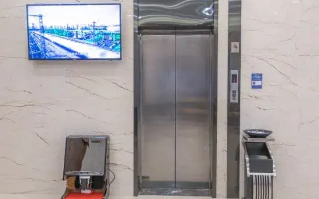 Yeste Hotel (Anji Passenger Station Xijin Metro Station)