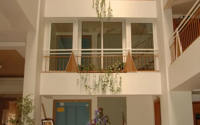 Intouriste Hôtel & Suites