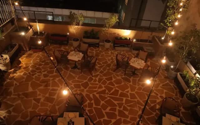 Divik Aparthotel
