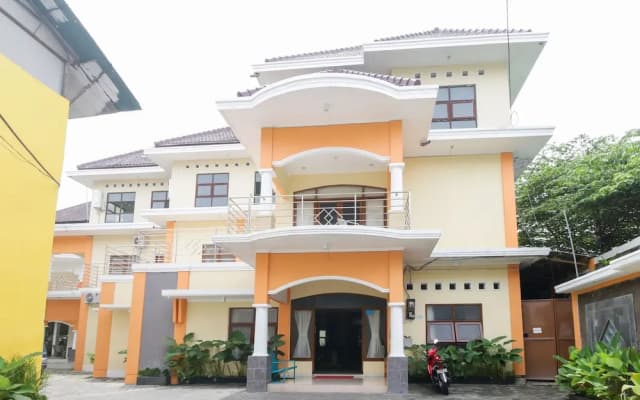 Airy Syariah Lowokwaru Simpang Gajayana 12 Malang