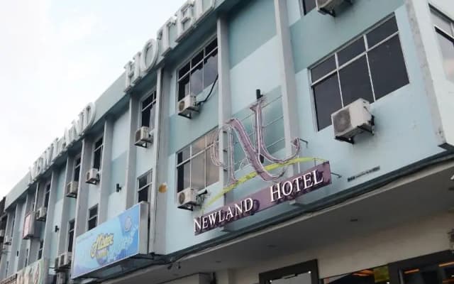 Newland Hotel
