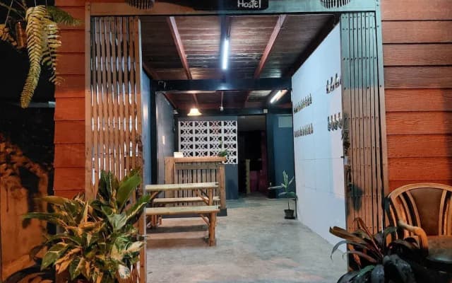 Baan Baan Hostel