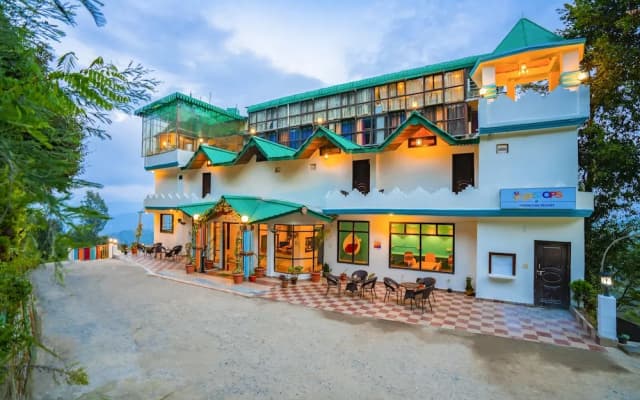 goSTOPS Mukteshwar - Hostel