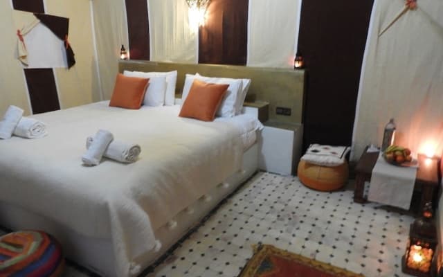 Luxury  Saf Saf Camp