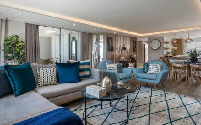 9 on Nautica Camps Bay