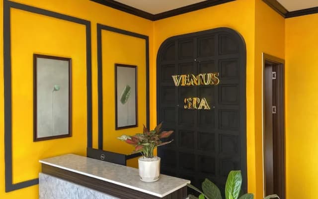 La Vela Hue Hotel