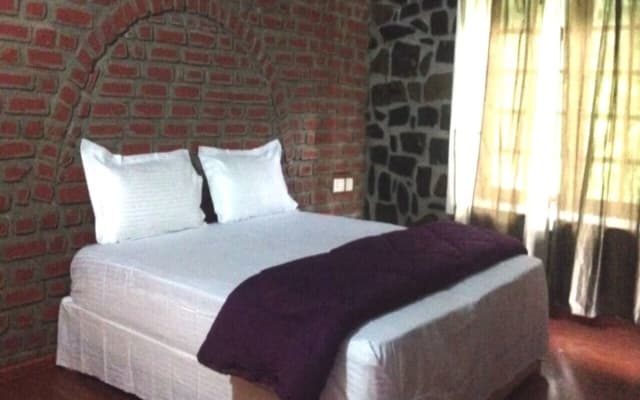 Zacs Valley Resort & Wellness Retreat Kodaikanal
